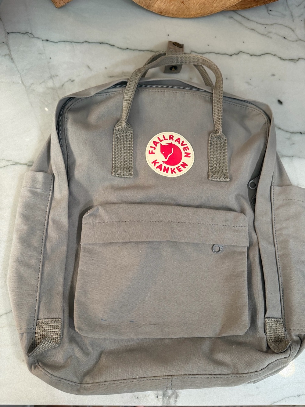 Kånken Classic Backpack - grey/fog